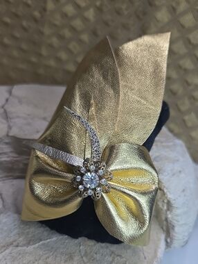 Handmade Artisan Leather Cuff Bracelet With Vintage brooch Gold